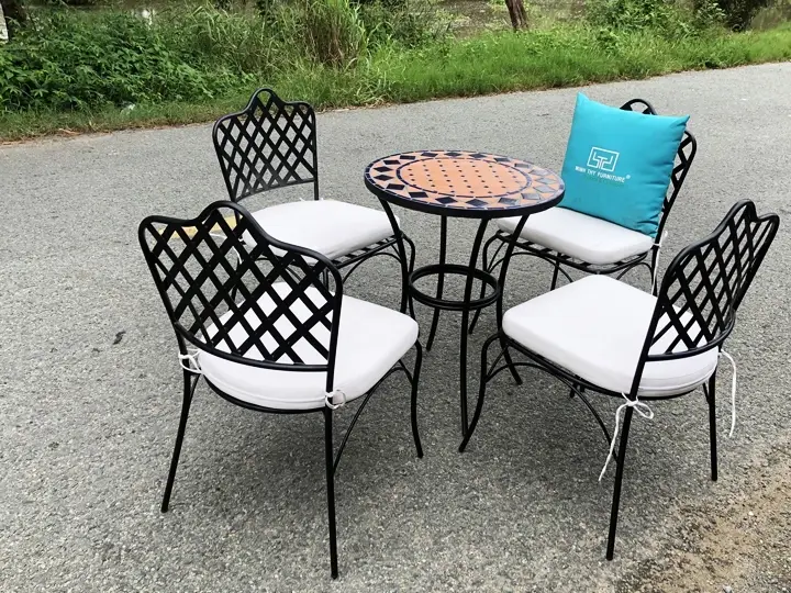 Bàn ghé sắt mỹ thuật xuất khẩu