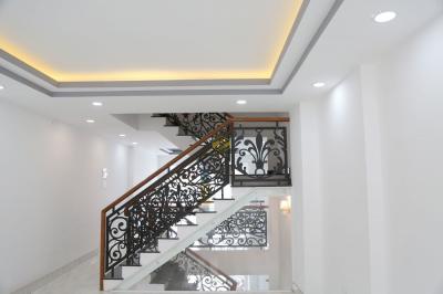 Dịch vụ cửa sắt Quận Thủ Đức