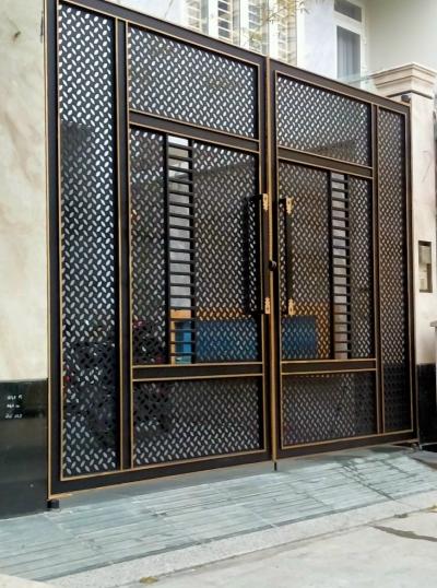 Làm cửa cổng sắt Quận 1