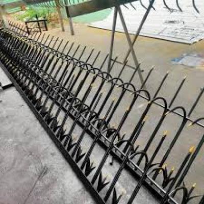 Làm Khung Bảo Vệ Cửa Sổ Sắt Mỹ Thuật Tại Quận 12